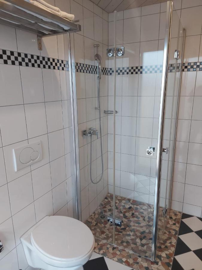 Hotel Pamakin Wynau Kültér fotó